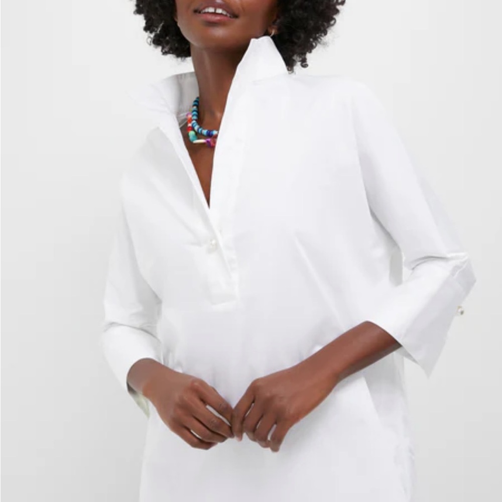 Tuckernuck white Willow Tunic with pearl buttons